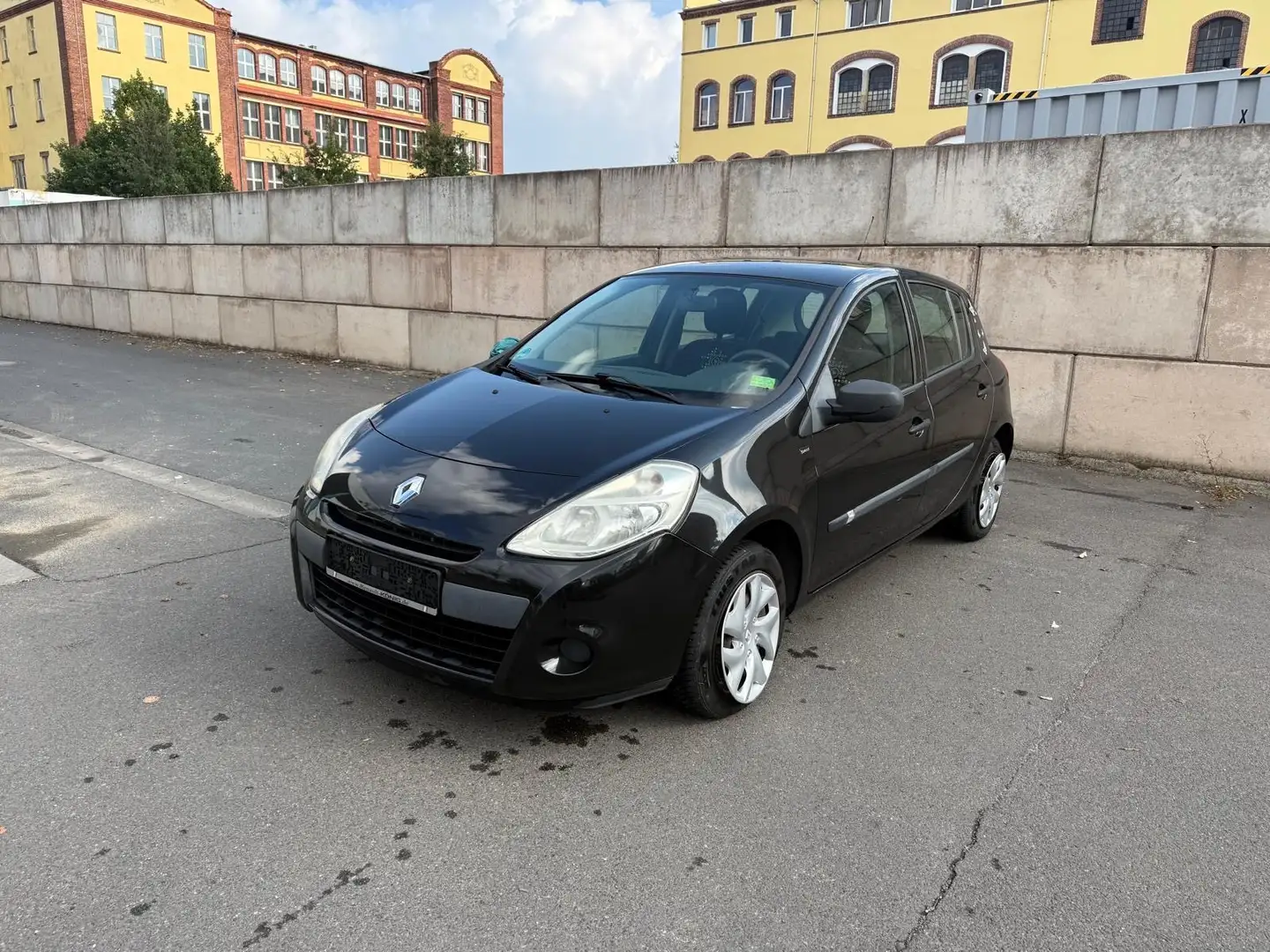 Renault Clio Clio 1.2 16V 75 Yahoo! Schwarz - 1