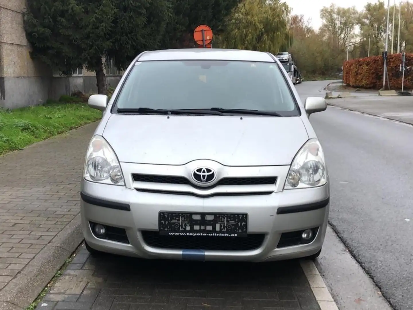 Toyota Corolla Verso Corolla Verso 1.8i VVT-i 16v Linea Sol 7pl. - 2