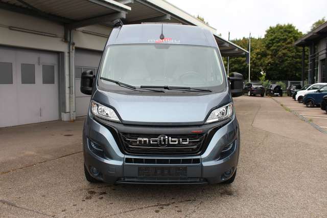Malibu Carthago Malibu Van 640 charming Kamera Markise