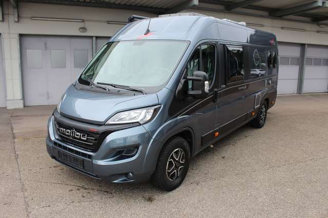 Imagine Malibu Carthago Malibu Van 640 charming Kamera Markise