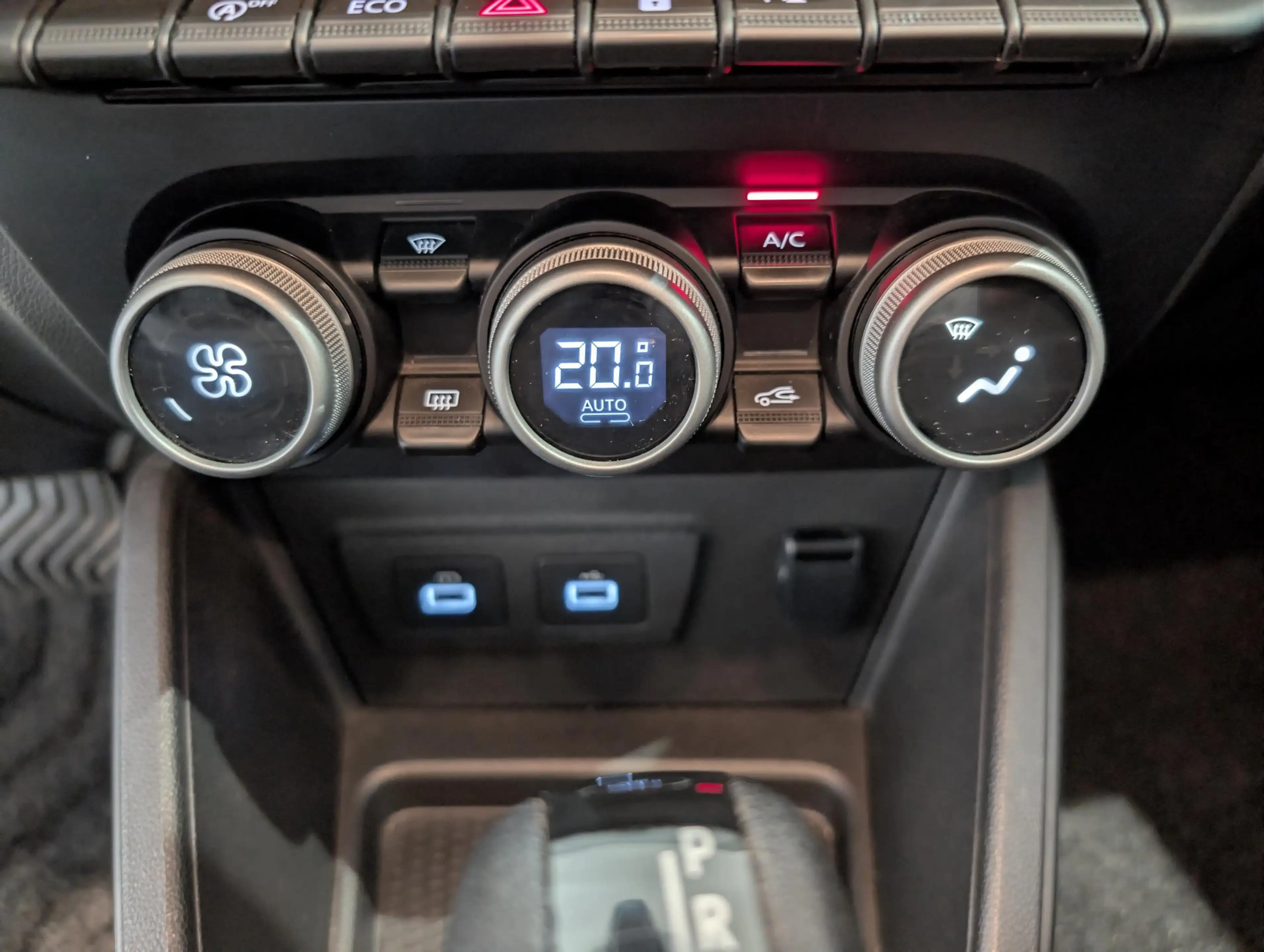 Dacia Duster 1.3 TCe 150 Journey | Camera | Trekhaak | Carplay — photo 11