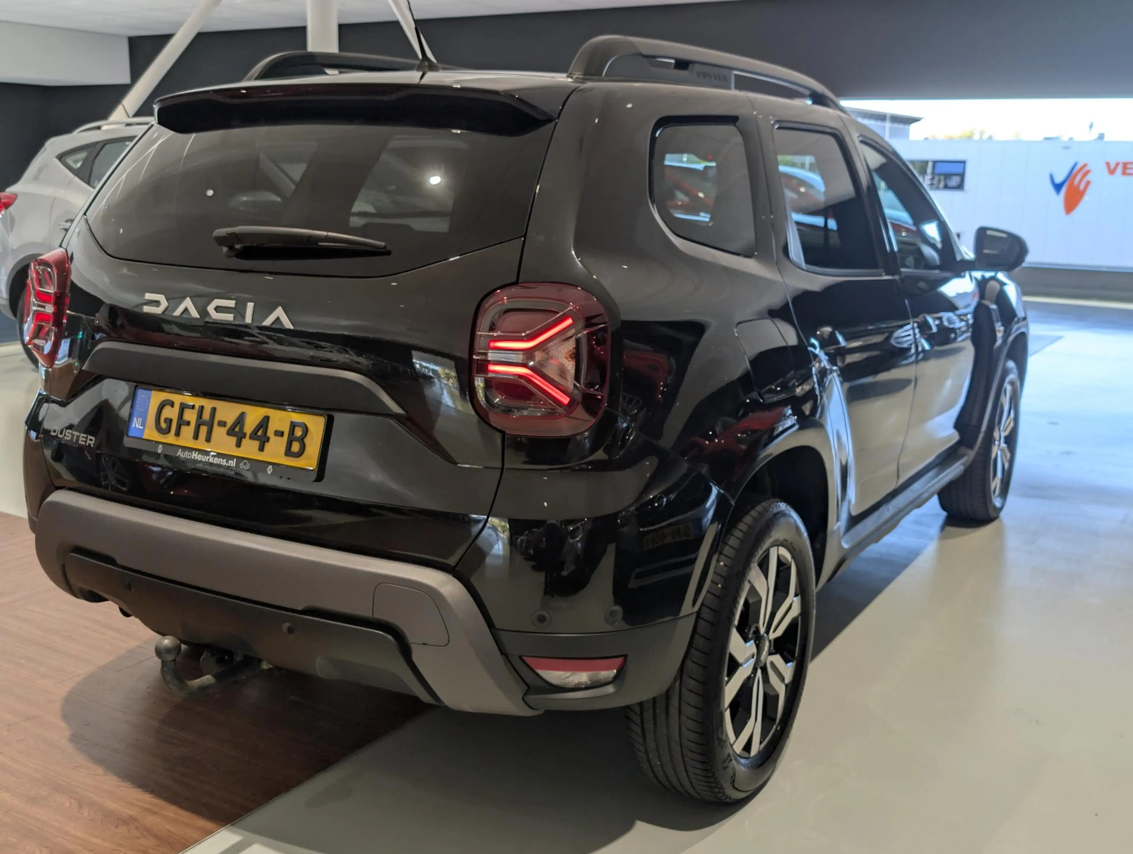 Dacia Duster 1.3 TCe 150 Journey | Camera | Trekhaak | Carplay — photo 7
