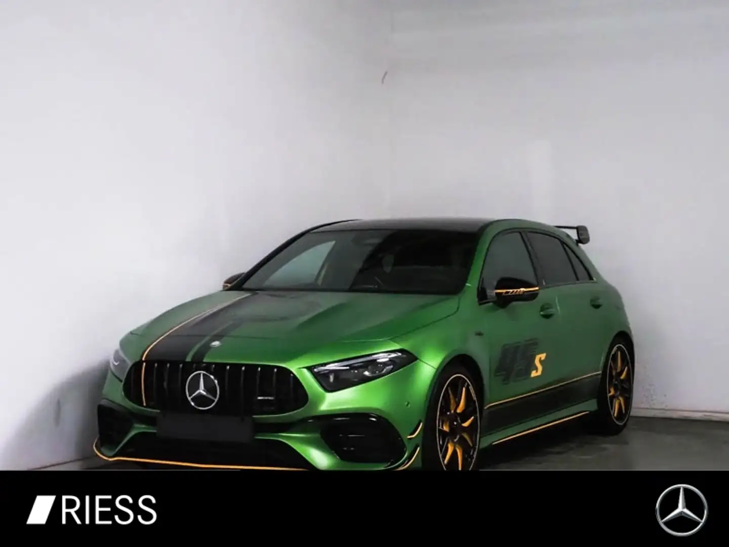 Mercedes-Benz A 45 AMG S 4M + AMG LIMITED EDITION UVP: 95.670€ Grün - 1