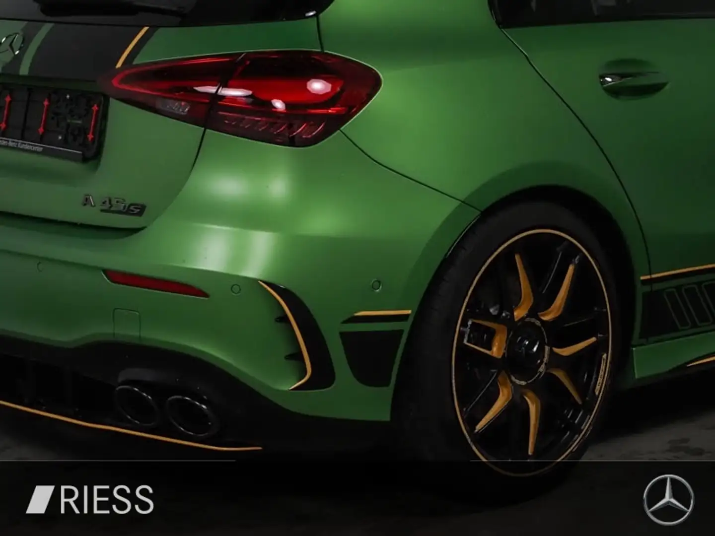 Mercedes-Benz A 45 AMG S 4M + AMG LIMITED EDITION UVP: 95.670€ Grün - 2