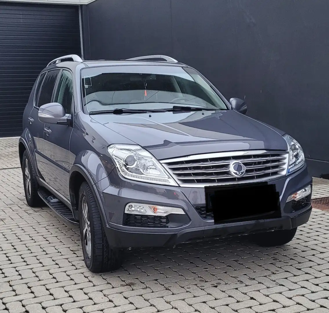 SsangYong Rexton W 2.2 e-XDi 220 4WD Automatik Quartz - 1