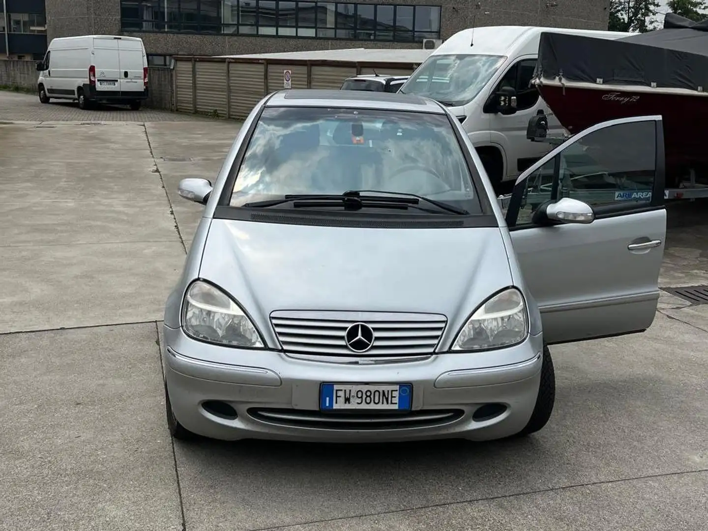 Mercedes-Benz A 200 A140 Plateado - 1