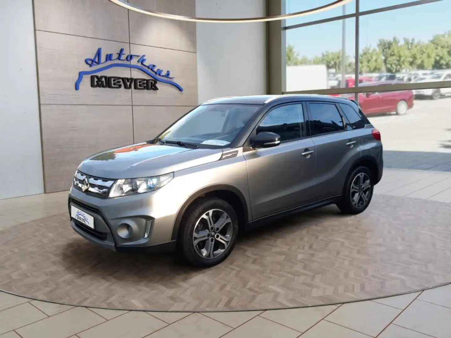 Suzuki Vitara 1.6 1.Hd/LED/Navi/Sitz./ACC/Ahk Gris - 1