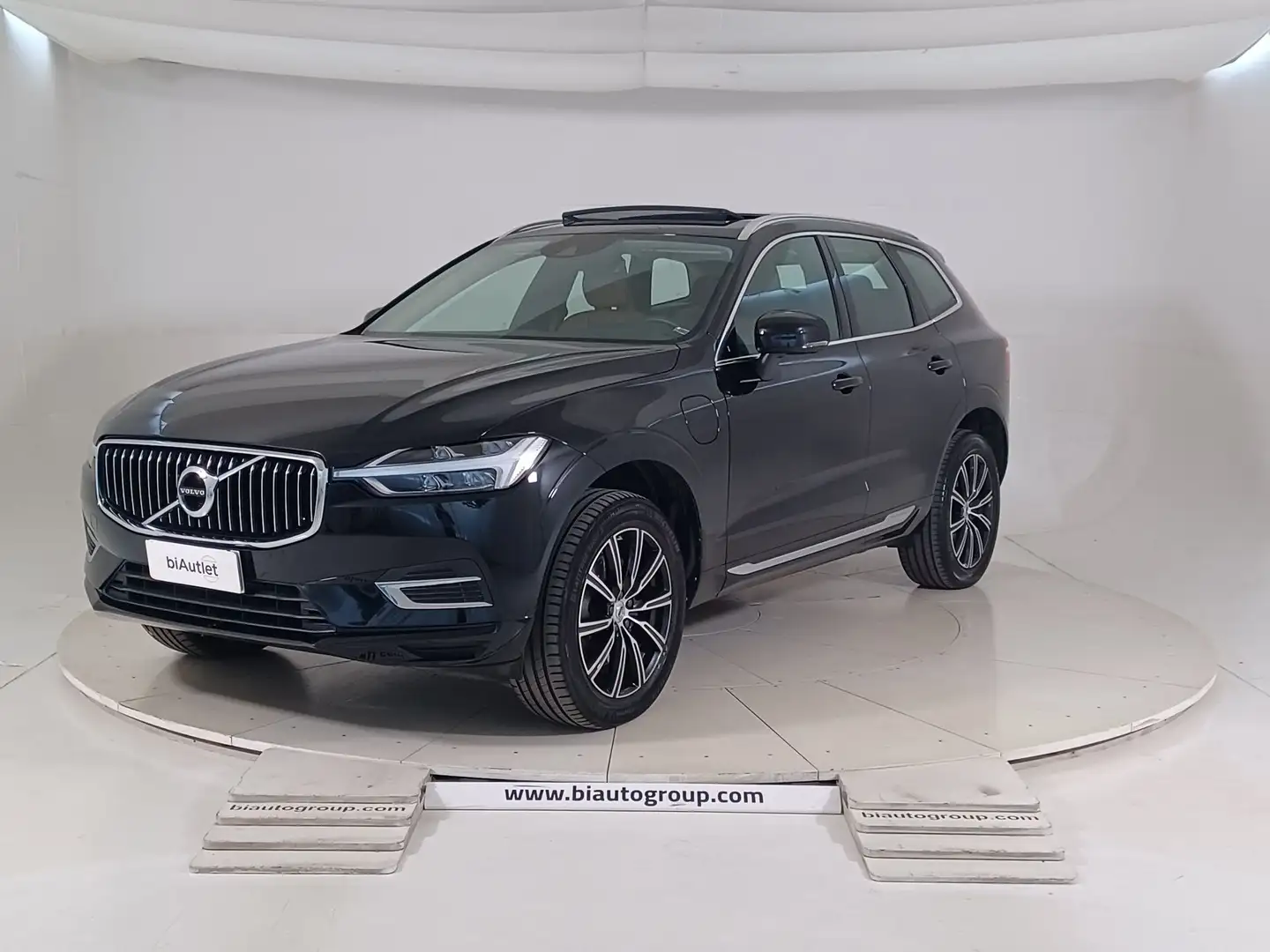 Volvo XC60 II 2018 Benzina 2.0 t8 te Inscription awd 303cv g Nero - 1