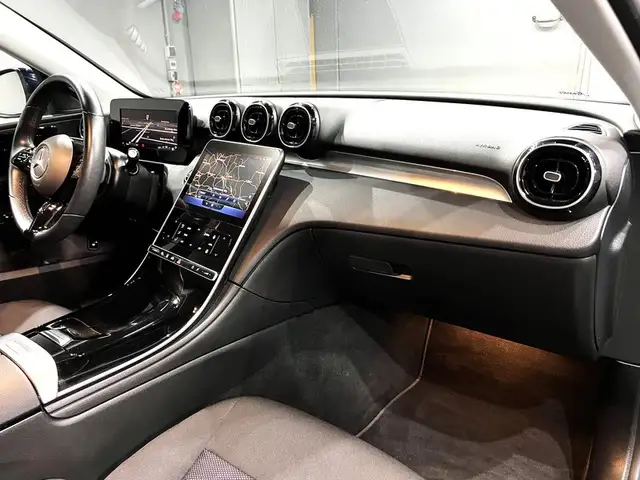 Mercedes-Benz 300 view 14