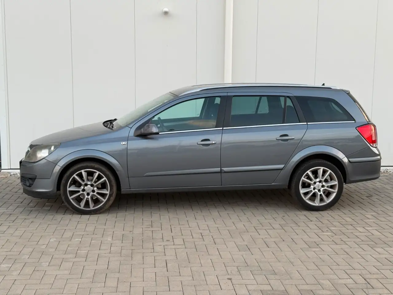 2006 Opel Astra H 1.8 Caravan Edition Z18XER TÜV04.27, photograph 5