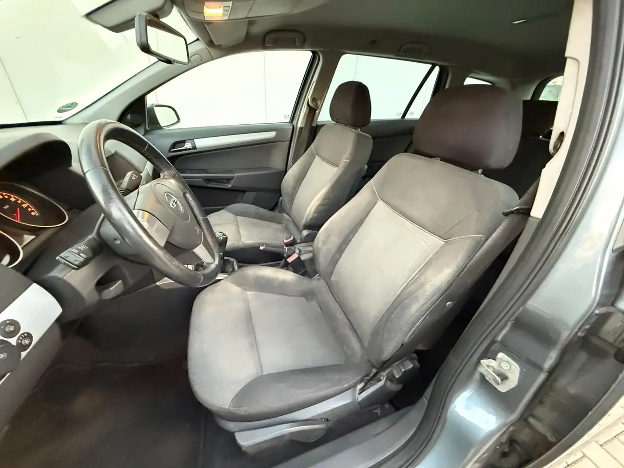 2006 Opel Astra H 1.8 Caravan Edition Z18XER TÜV04.27, photograph 11
