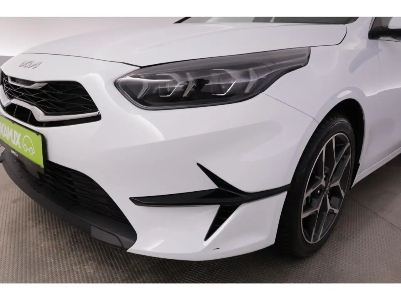 Kia Ceed 1.5T-GDI Aut.Spirit+NAVI+KAMERA+SHZ+TEMPO, миниатюра 14