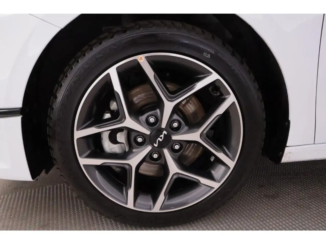 Kia Ceed 1.5T-GDI Aut.Spirit+NAVI+KAMERA+SHZ+TEMPO, миниатюра 16