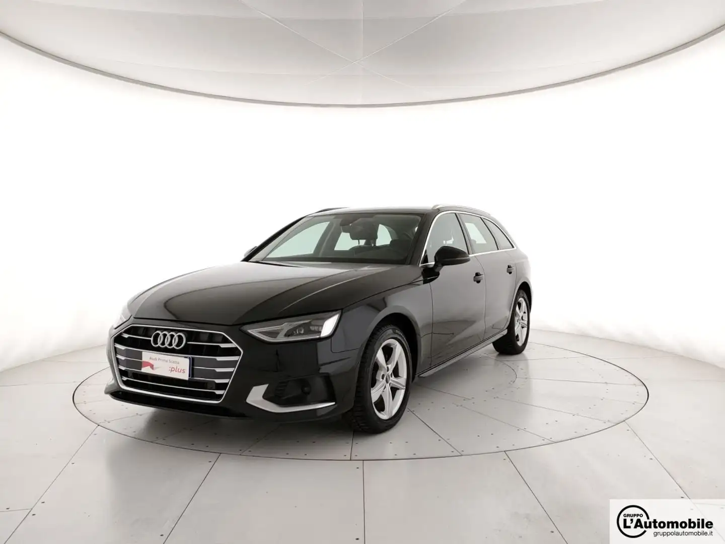 Audi A4 Avant 30 2.0 tdi mhev B Advanced 136cv s-tronic Zwart - 1