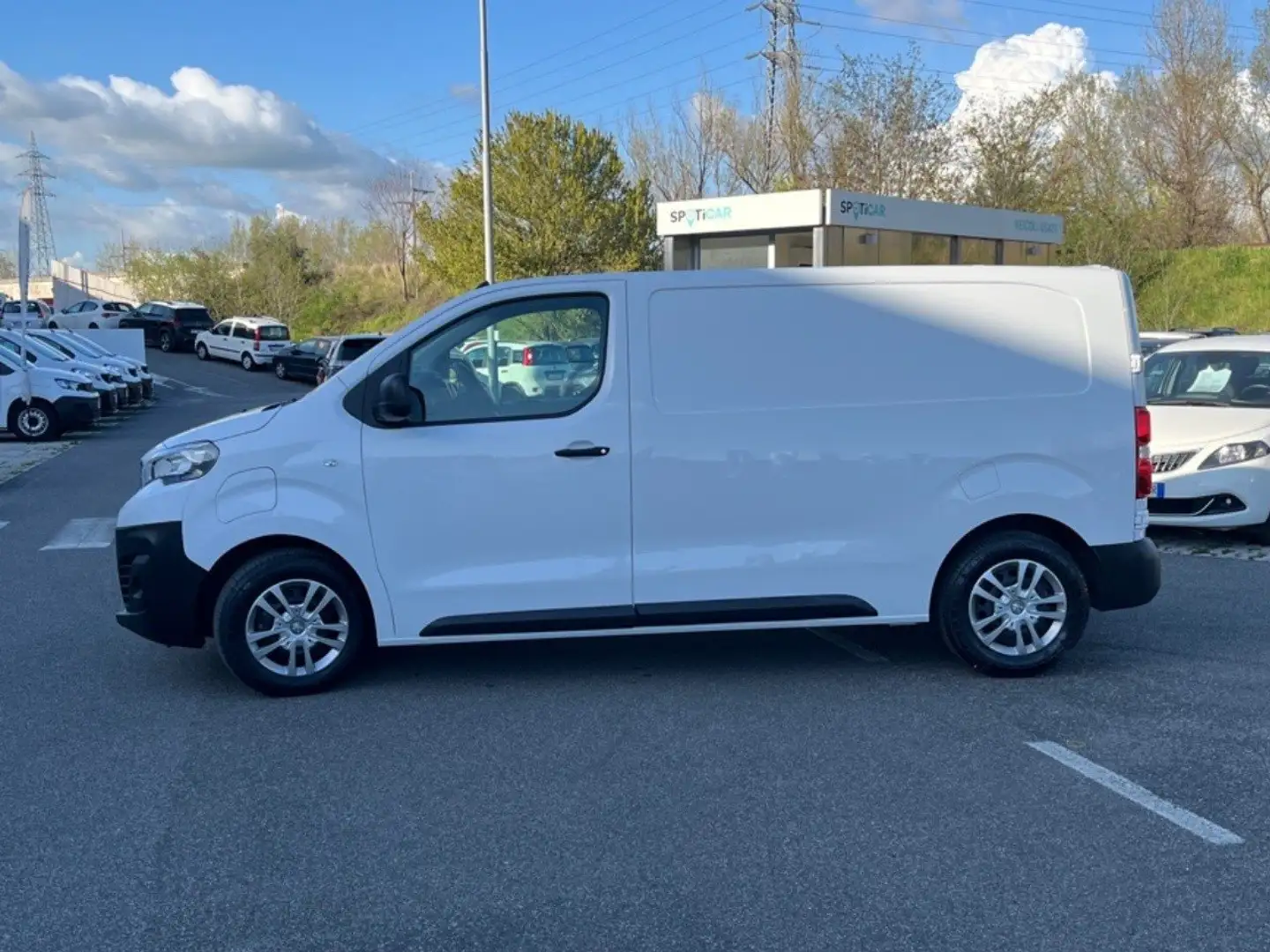 Peugeot Expert 75kwh 136cv Premium Standard Bílá - 2