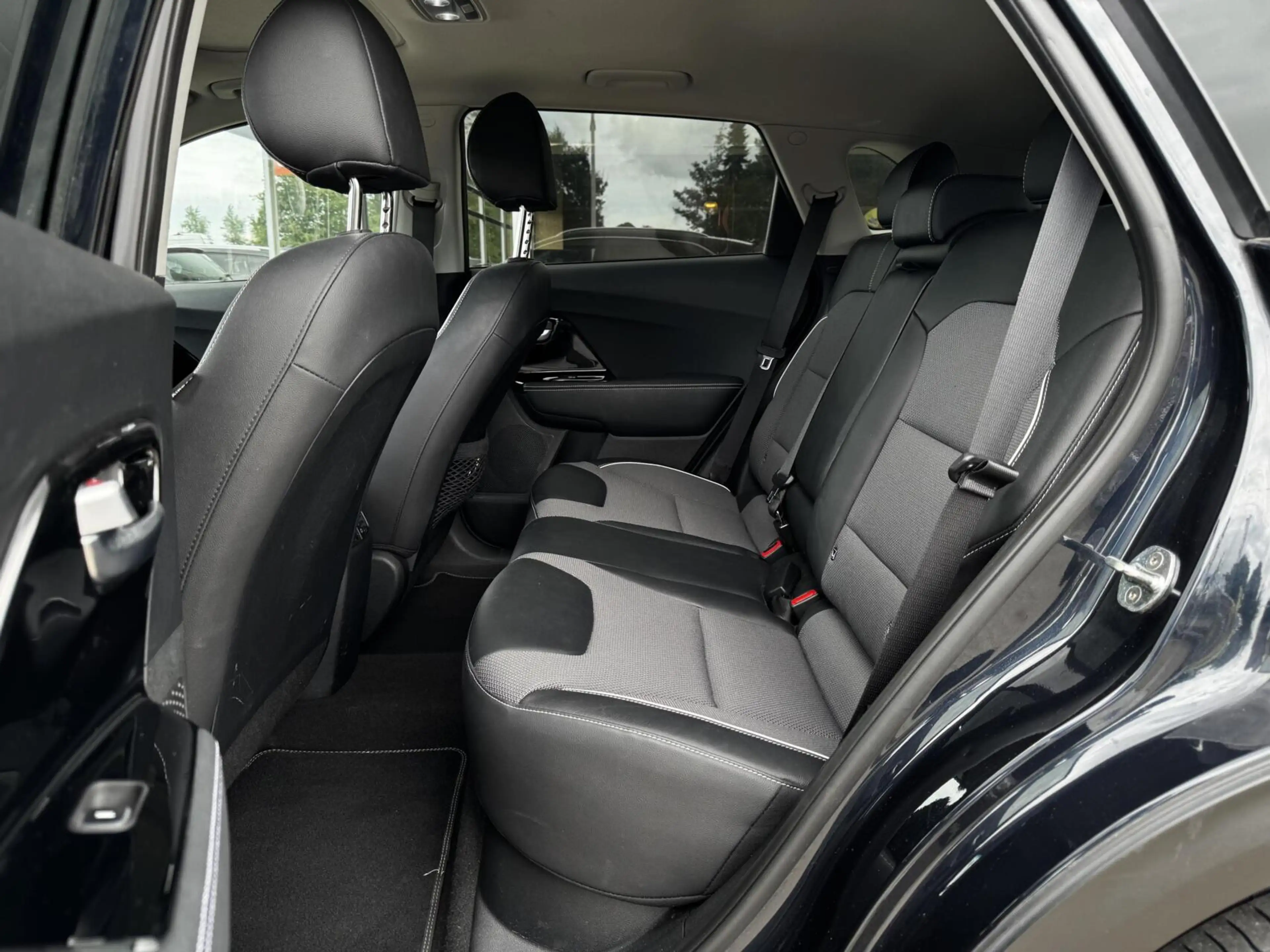 Kia e-Niro DynamicPlusLine 64 kWh|Pano|Camera|BTW|Carpl|ACC — photo 15