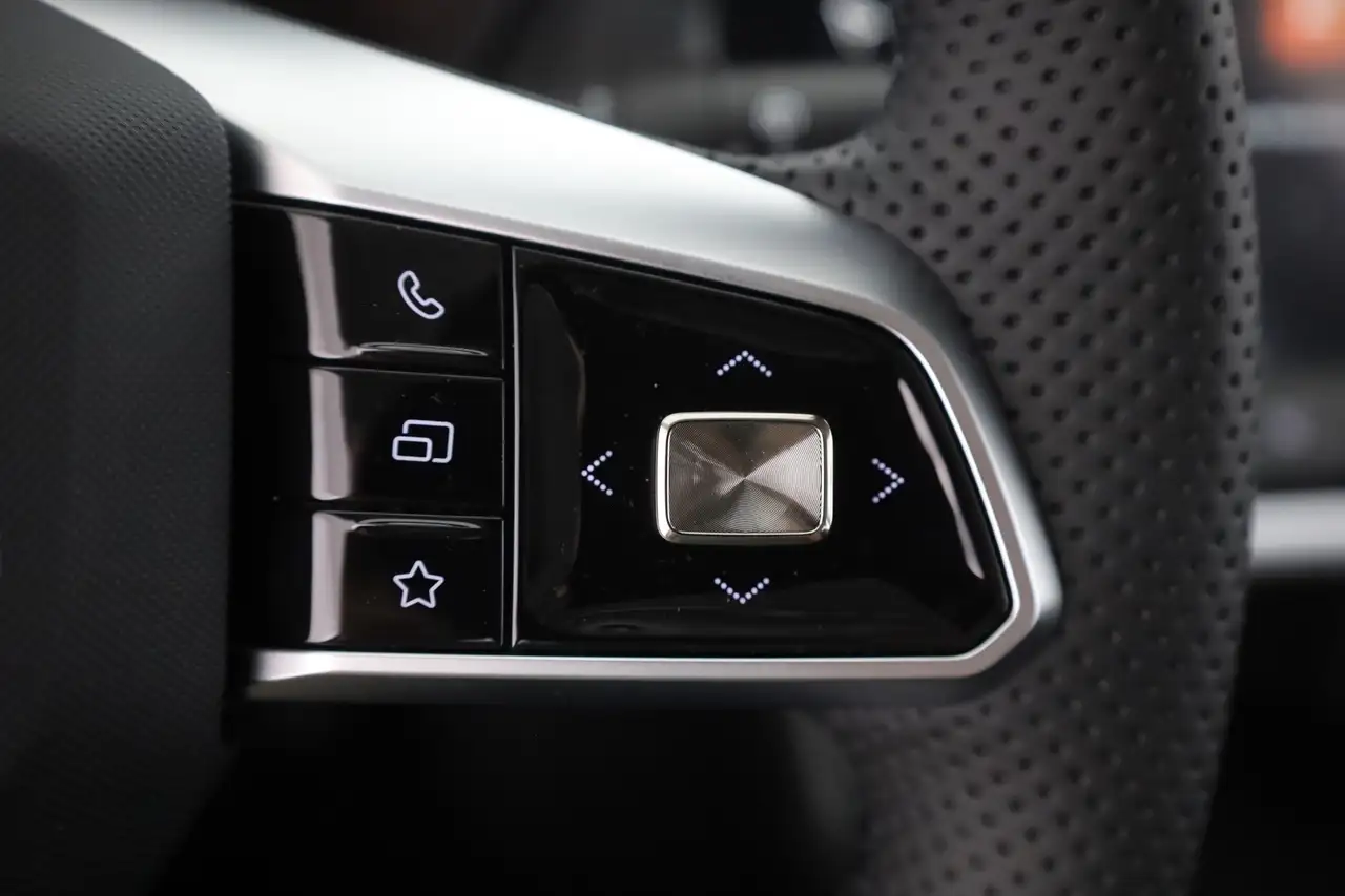 MG ZS 1.5 Hybrid Comfort Aut. LED ACC Navi Kamera, миниатюра 16