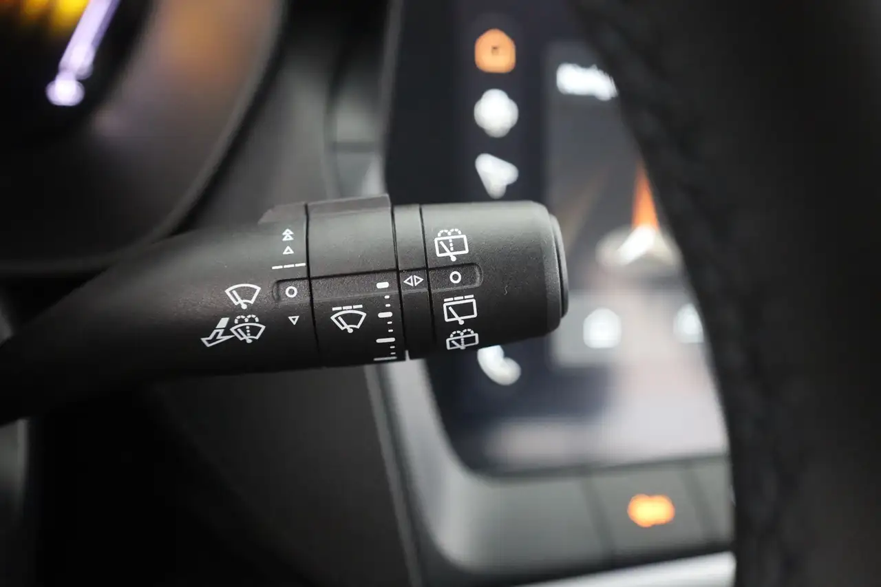 MG ZS 1.5 Hybrid Comfort Aut. LED ACC Navi Kamera, миниатюра 19