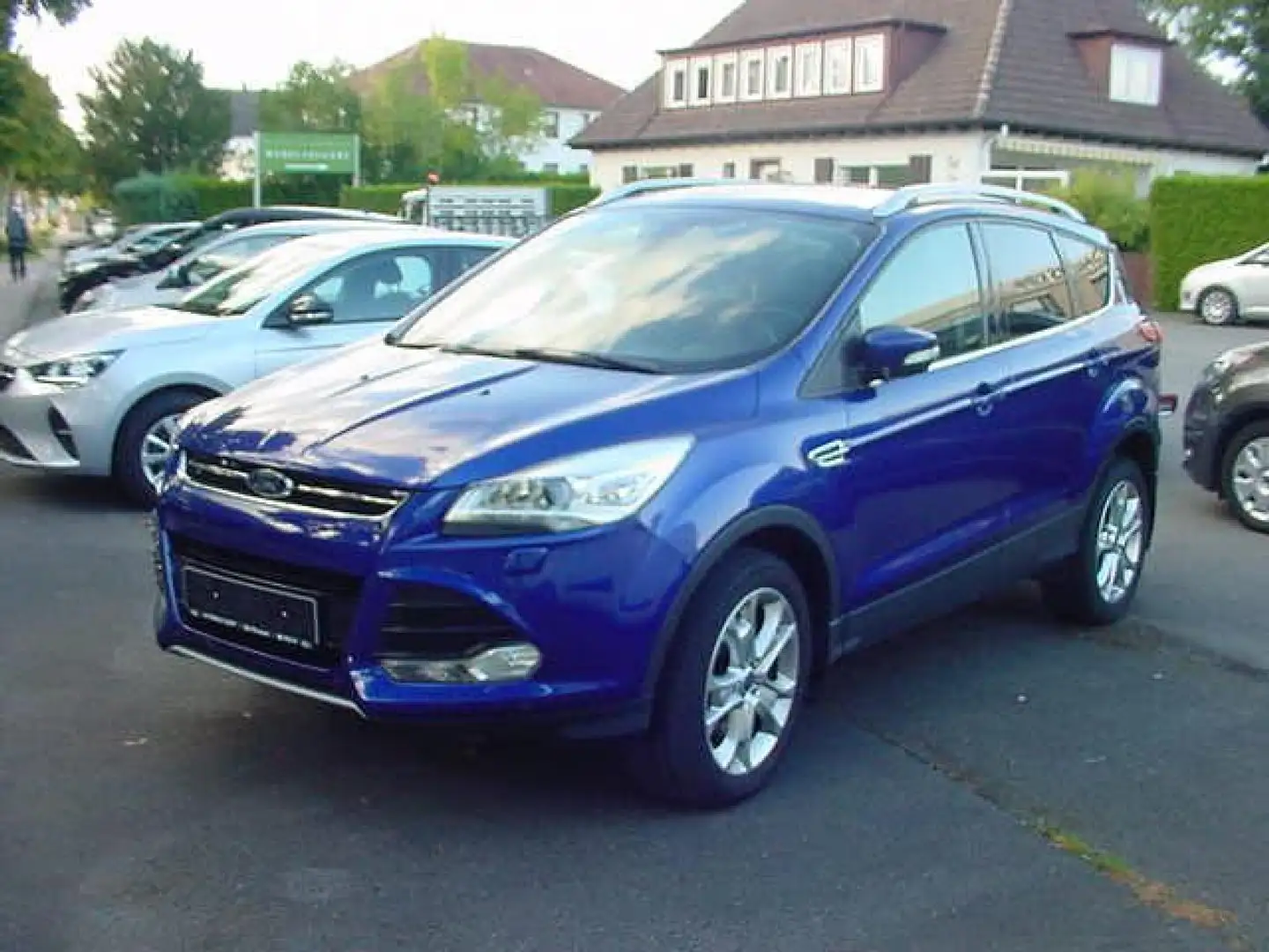 Ford Kuga Titanium + AHK Bleu - 2