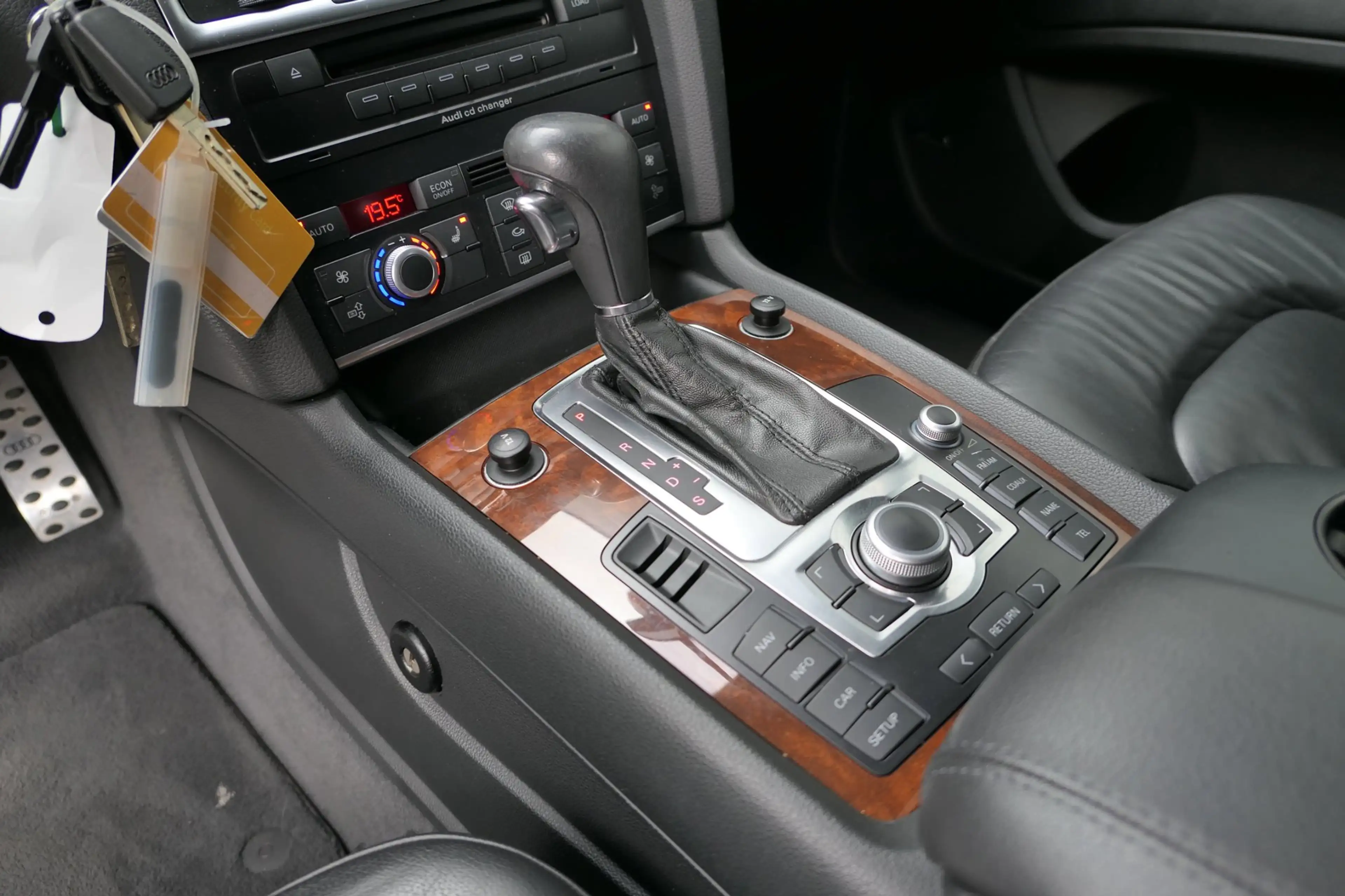 Audi Q7 3.6 FSI quattro 5+2 PPF-Folie Youngtimer Trekhaak — photo 15