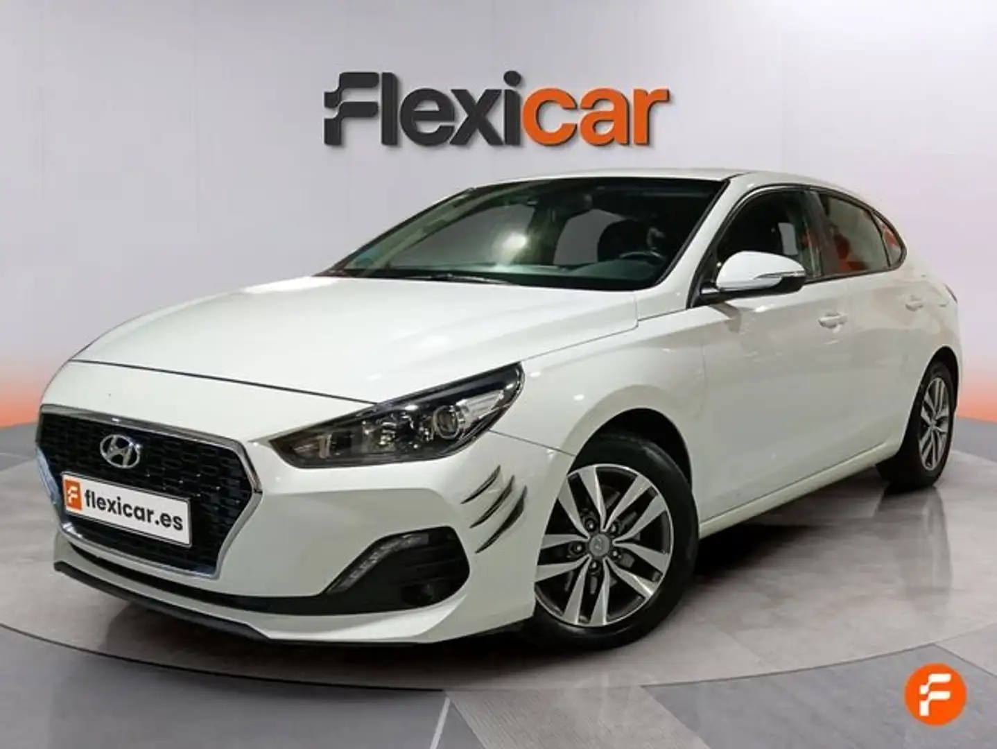 Hyundai i30 1.0 TGDI Klass Max Fastback Blanco - 2