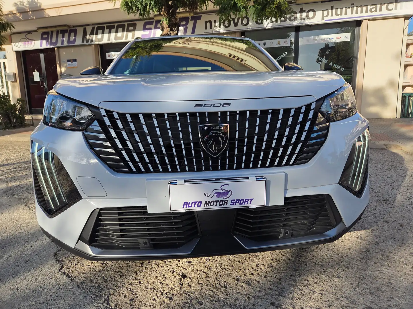 Peugeot 2008 2008 II 2023 1.2 puretech Allure s Bianco - 1