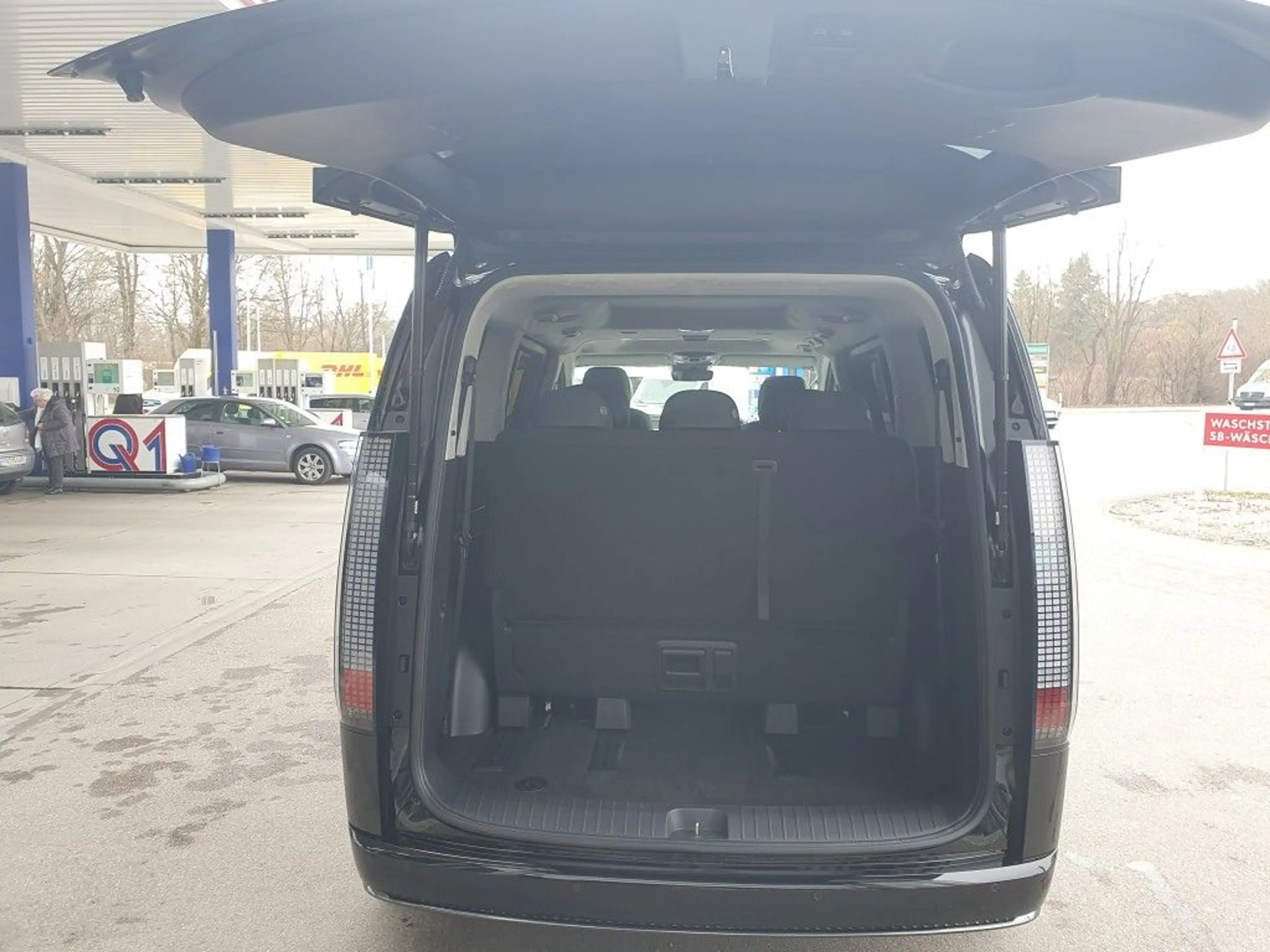 Hyundai STARIA 1.6 T-GDI HEV Signature (US4) — photo 14
