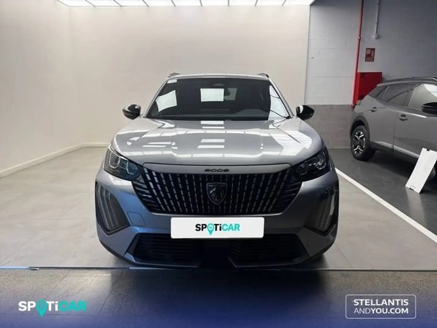 Peugeot 2008 Hybrid Allure eDCS6 145 Gris - 2
