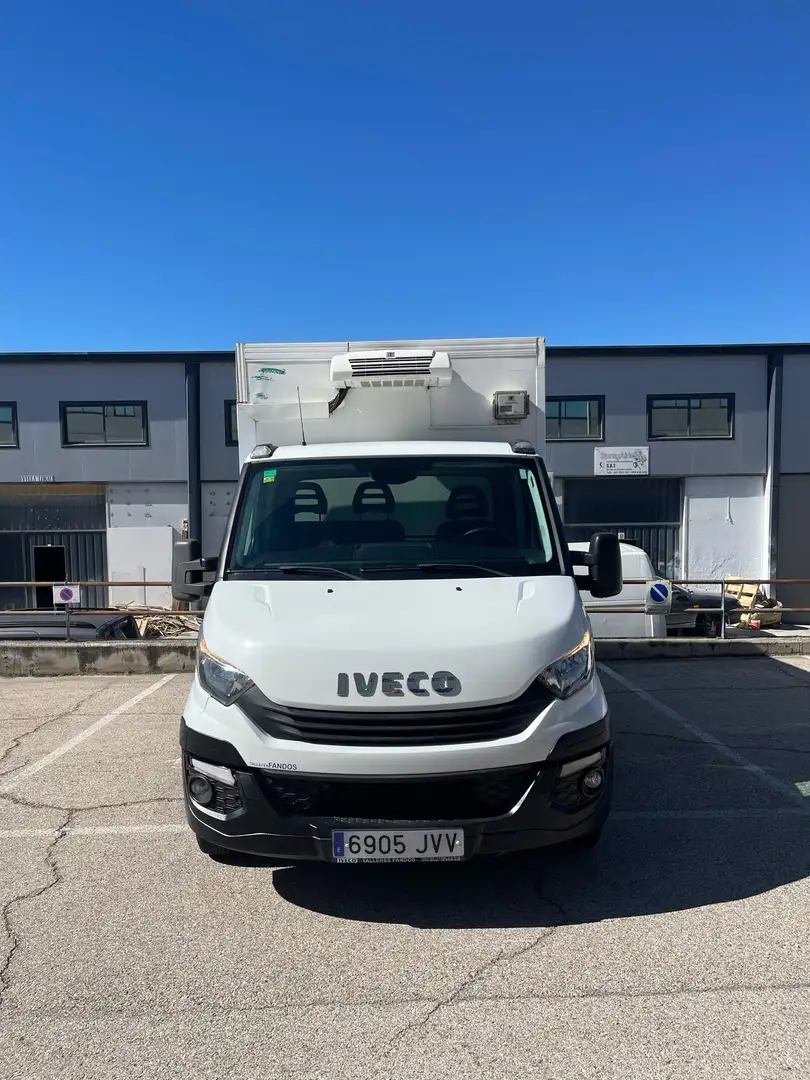 Iveco Daily Chasis Cabina 35S14 4100 136 - 2