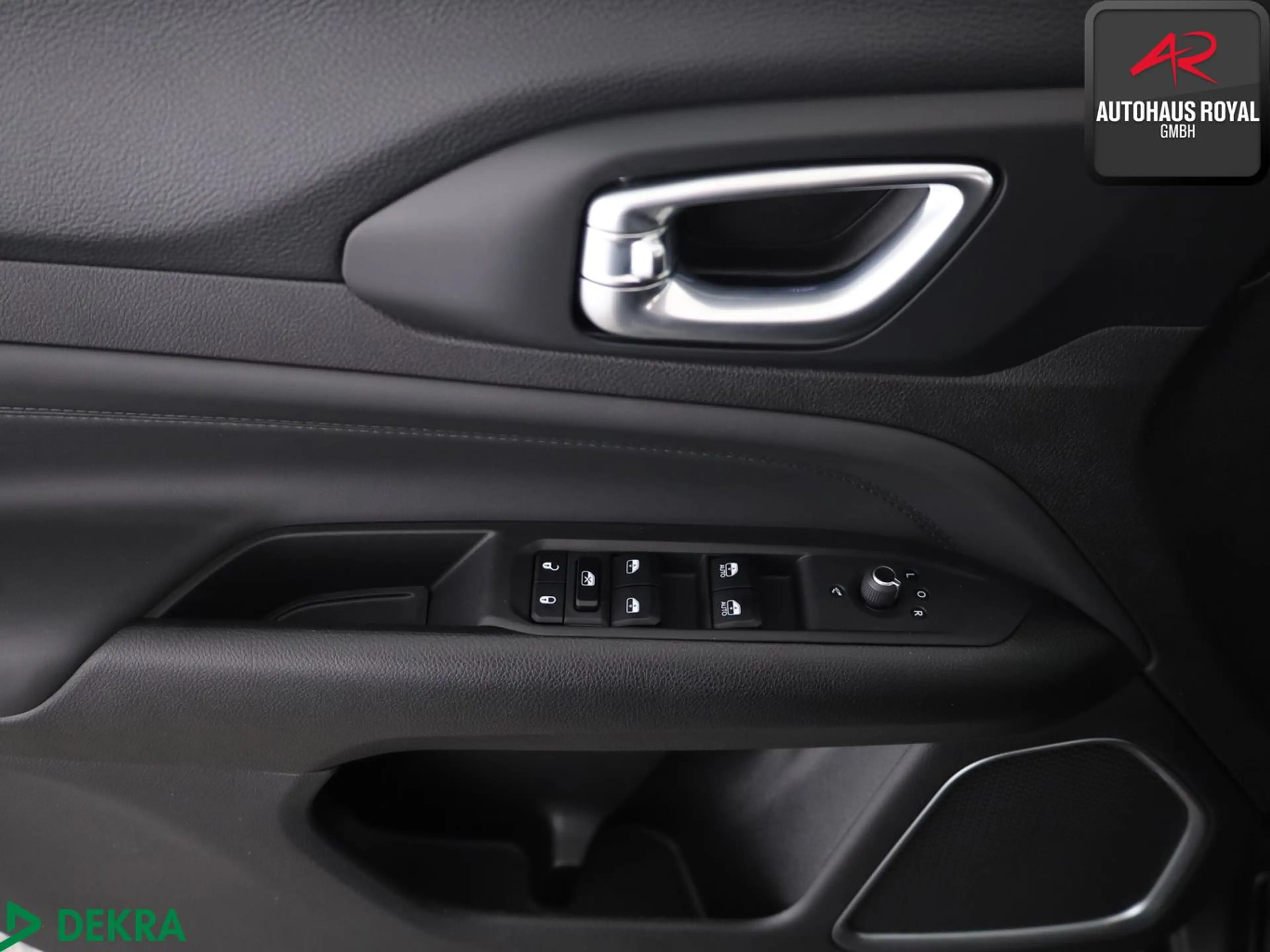 Jeep Compass 1.5 GSE e-Hybrid ALTITUDE 360GRAD,ACC,SH — photo 14