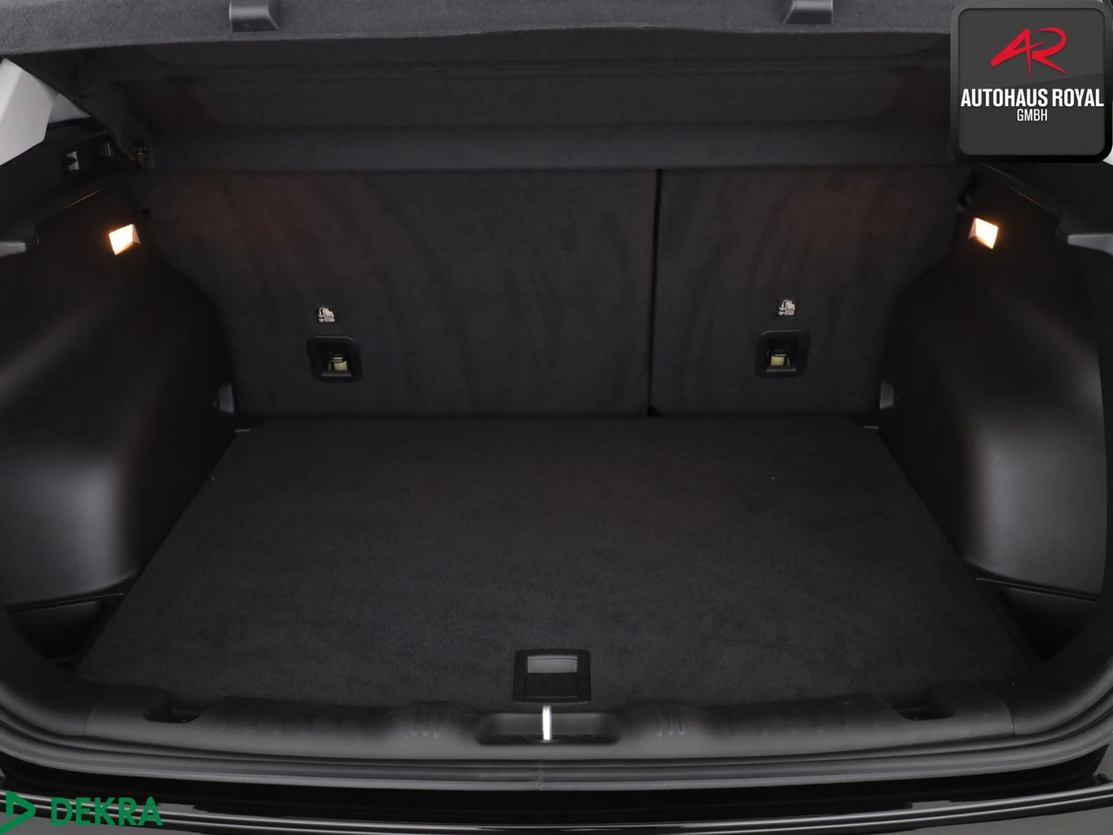 Jeep Compass 1.5 GSE e-Hybrid ALTITUDE 360GRAD,ACC,SH — photo 13