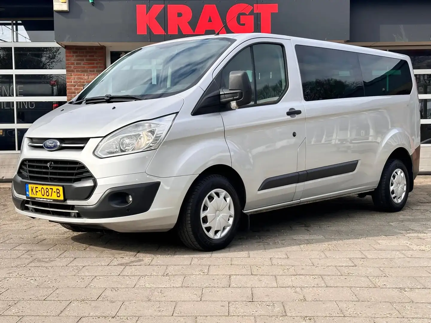 Ford Transit Custom Tourneo/Combi, Airco, 9 persoons, Cruise, EURO6 Grijs - 1