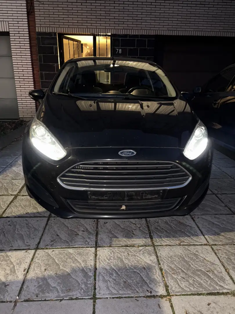 Ford Fiesta Ford Fiesta 2015 – Euro 6B – 1.5 TDCi Noir - 1