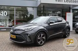 Toyota C-HR Alarm, Lichtmetalen velgen, Dodehoekdetectie, LED verlichting, Keyless Entry, Regensensor, Mistlampen, Grootlichtassistent
