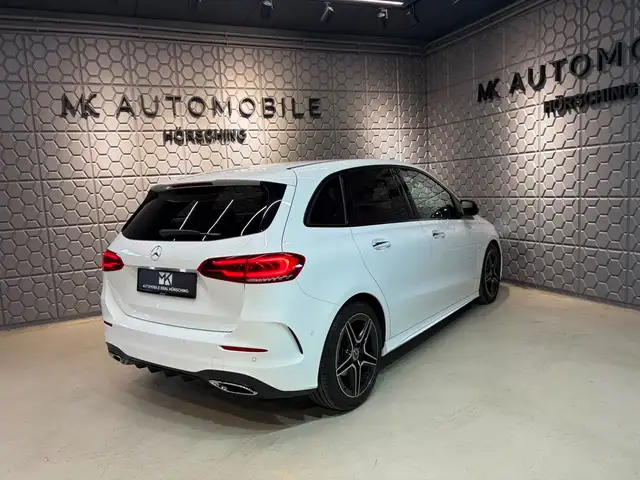 Mercedes-Benz B Class view 9