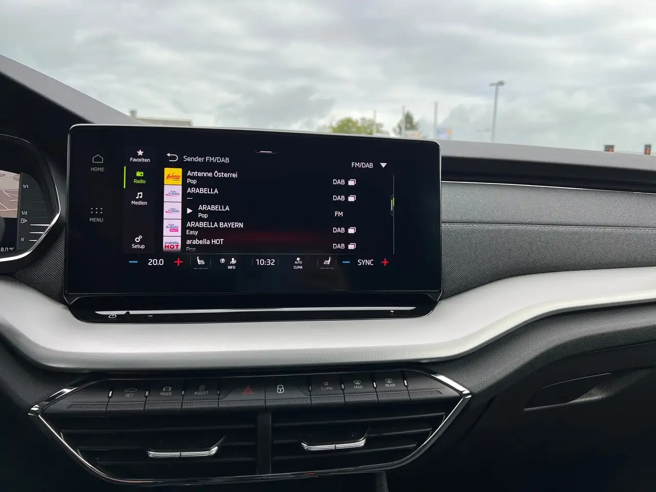 Skoda Octavia Combi 2,0 TDI Style NP, миниатюра 20