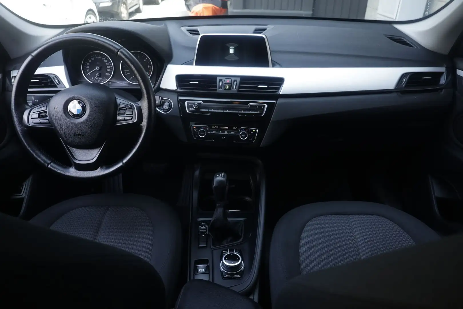 BMW X1 BMW X1 sDrive18d Msport 110KW ANNO 2018 Grau - 2