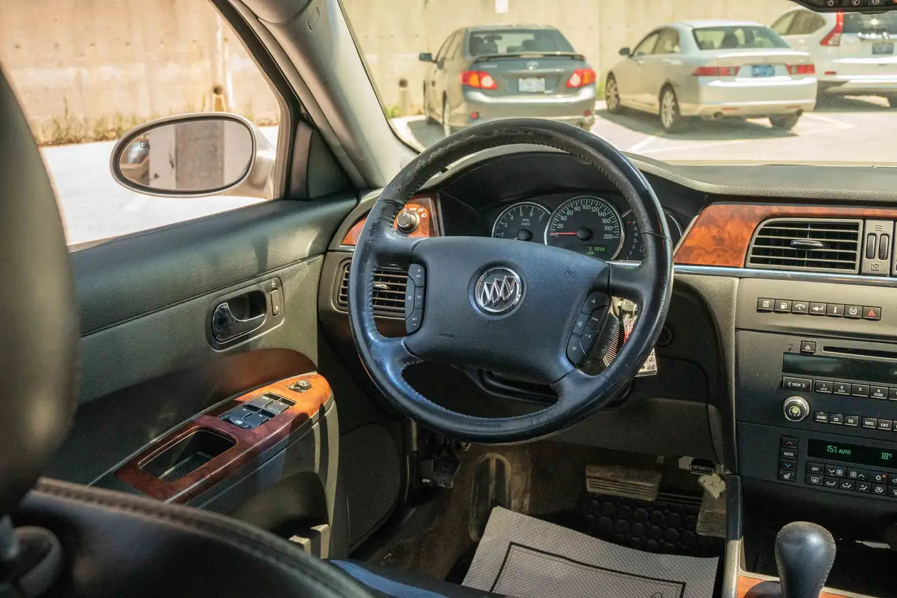 Buick Allure photo Buick Allure