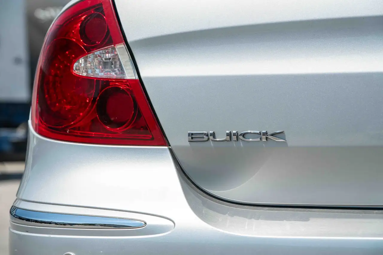 Buick Allure photo Buick Allure