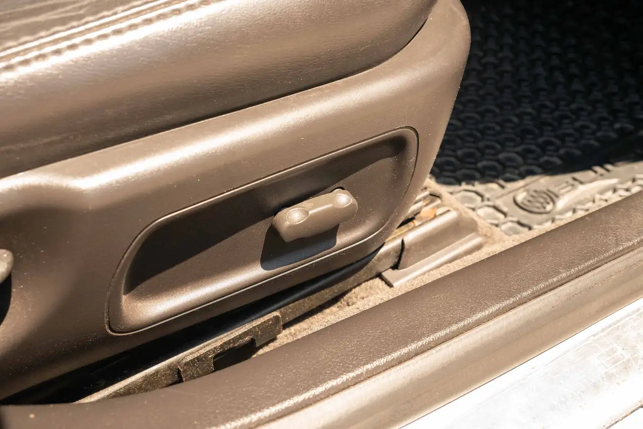 Buick Allure photo Buick Allure