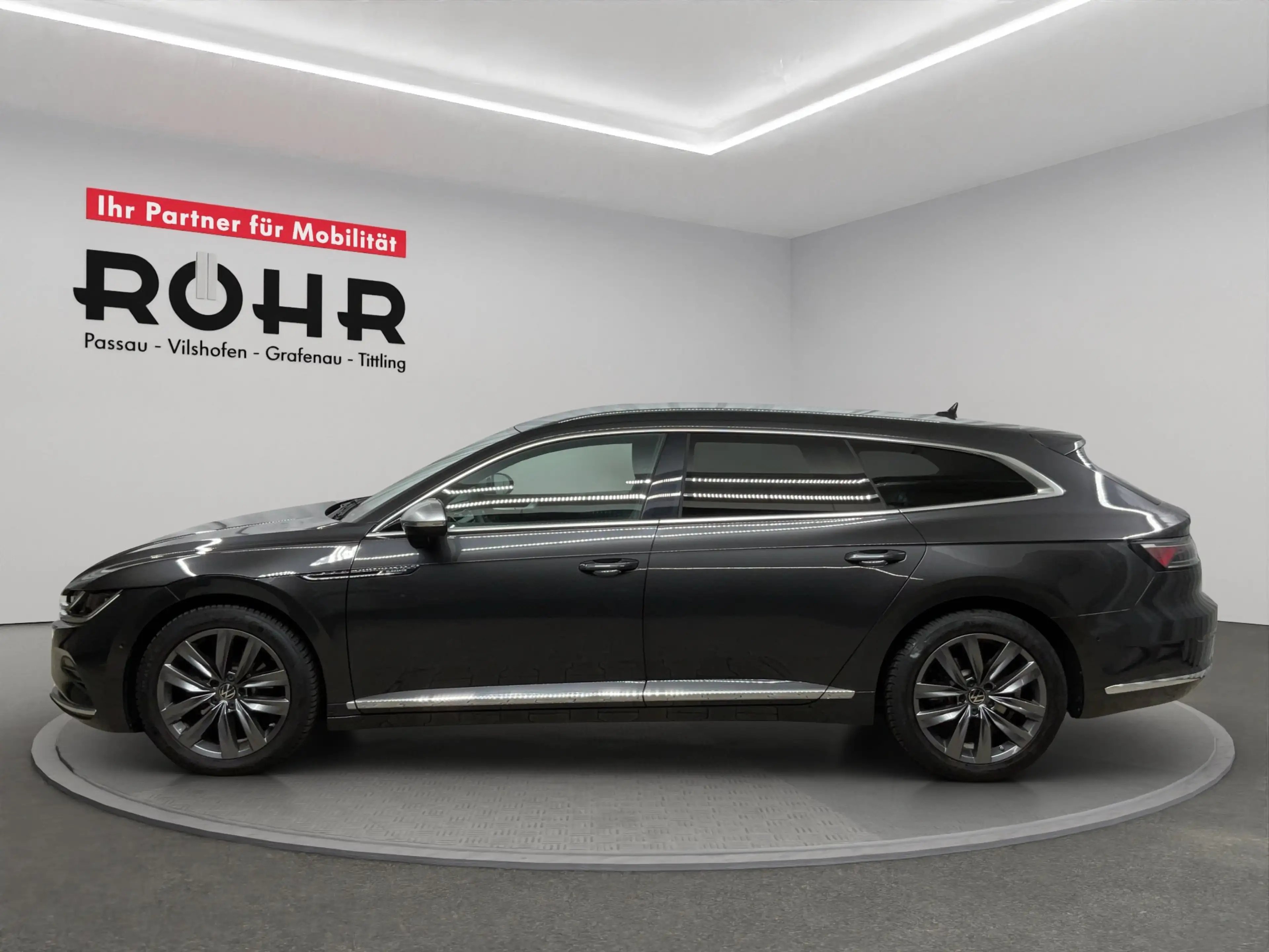 Volkswagen Arteon Shootingbrake R-line 2.0 TDI 4M 360 ACC AHK HUD — photo 3