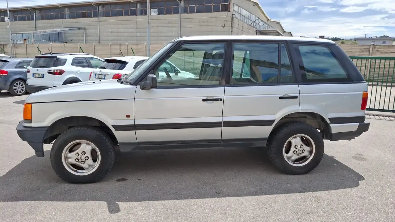 Land Rover Range Rover 2.5 td DT, foto 2