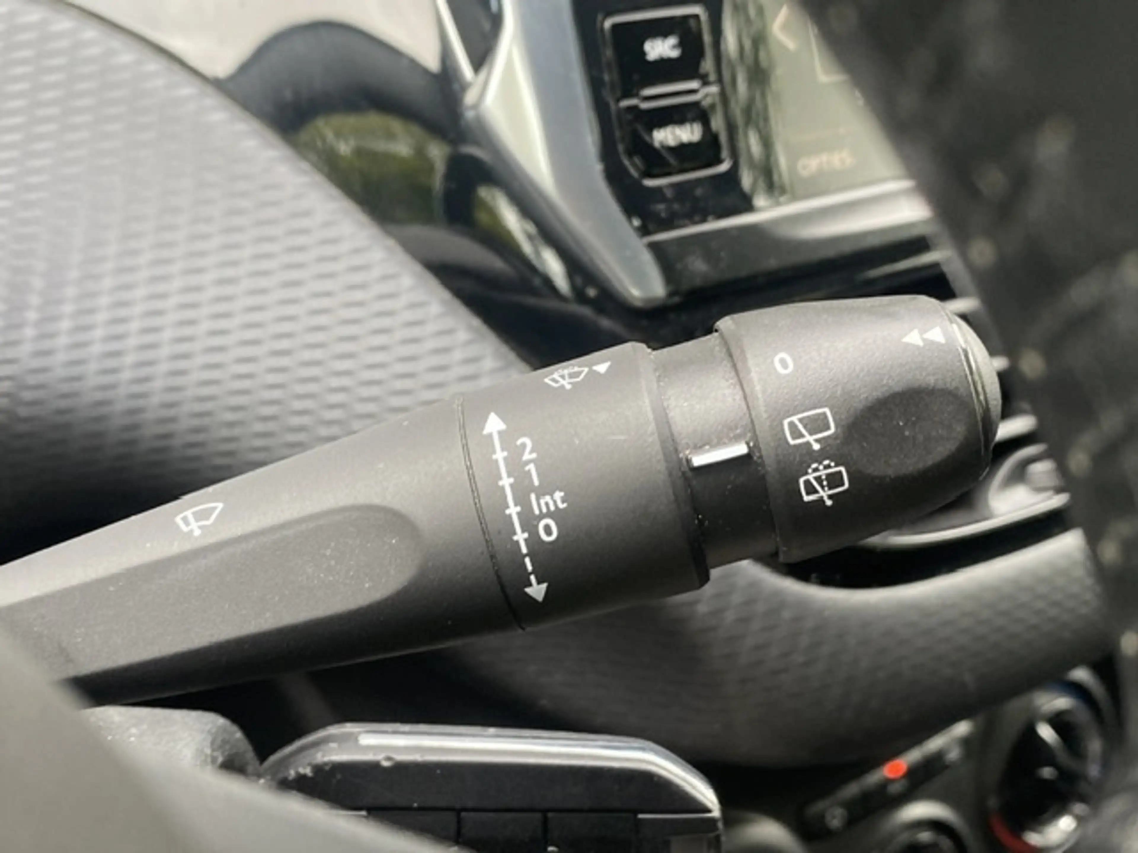 Peugeot 2008 1.2 PureT. Blue Lion — photo 25