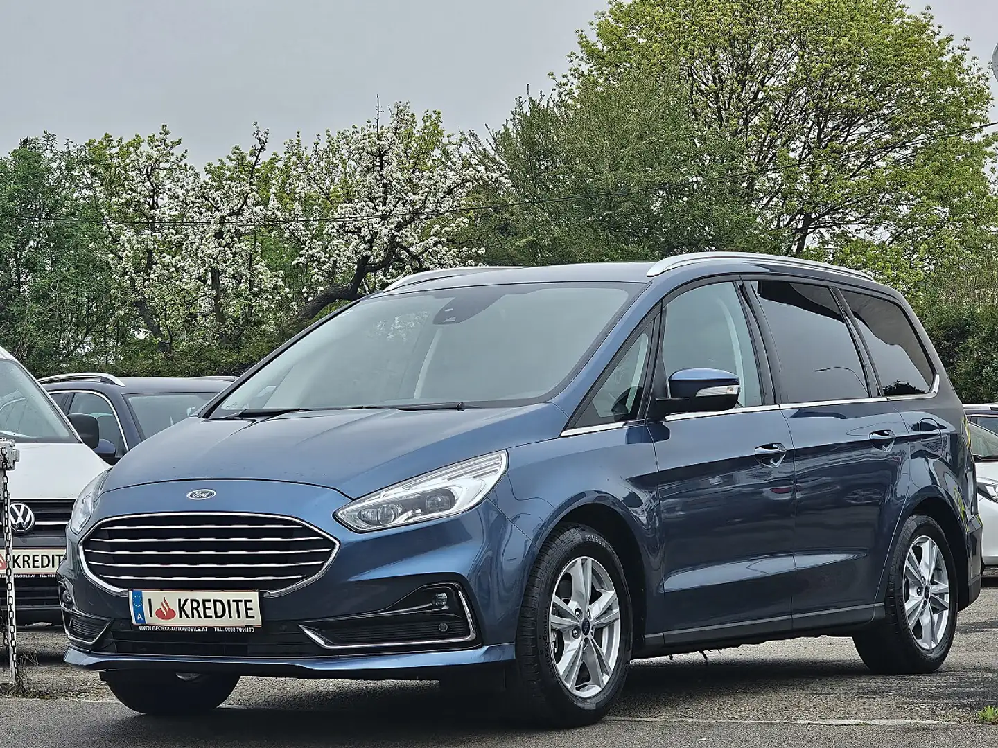 Ford Galaxy 2,0 EcoBlue SCR Titanium Aut.7-Sitze 1-Hand All... Blau - 2