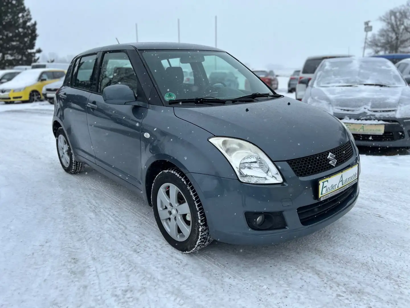 Suzuki Swift 1.3 4x4/Klima/Sitzhz./Tüv+Service neu/2.HD Gris - 2