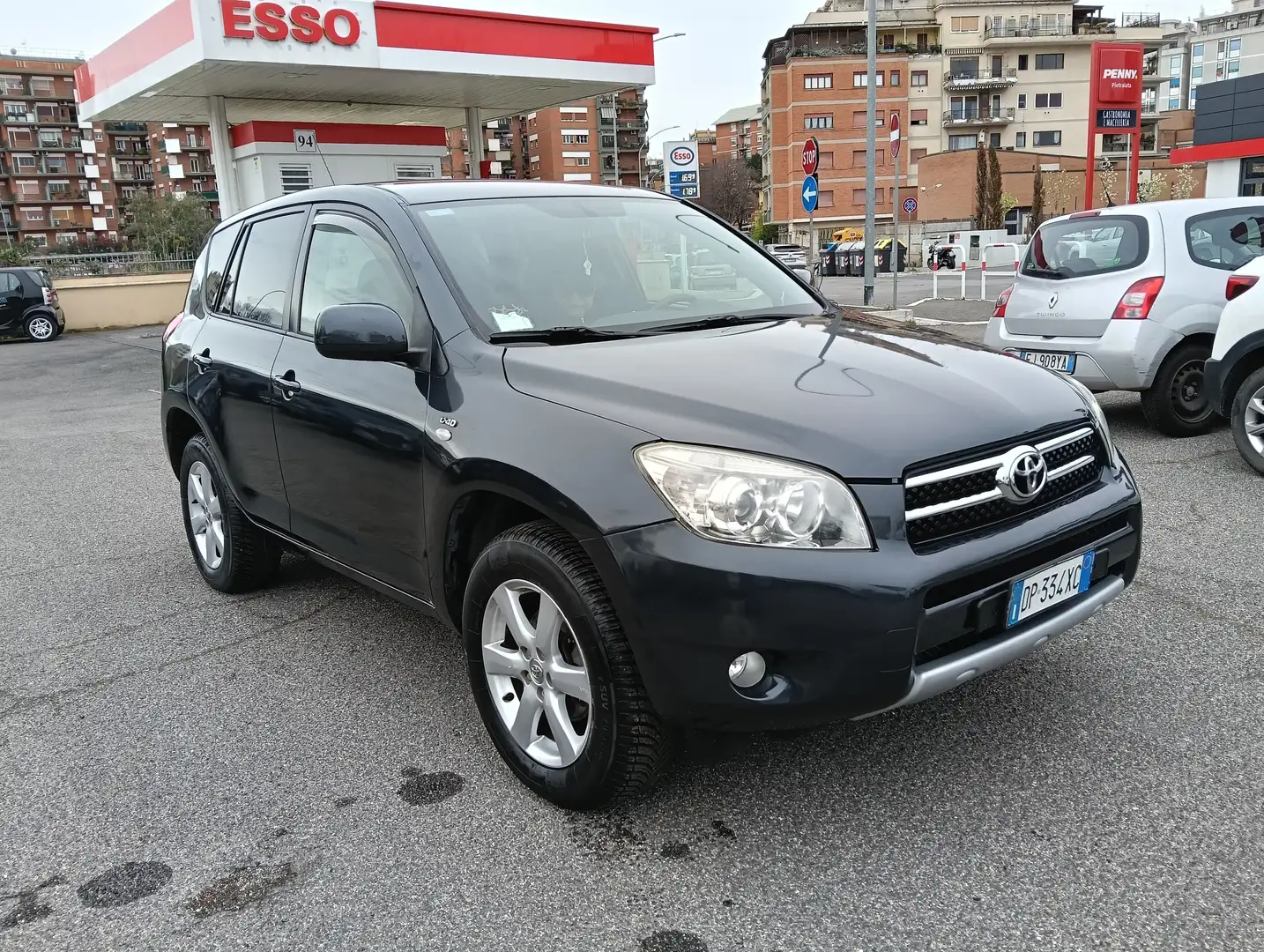 Toyota RAV 4 Rav4 Crossover 2.2 d-4d Sol 136cv Negru - 1