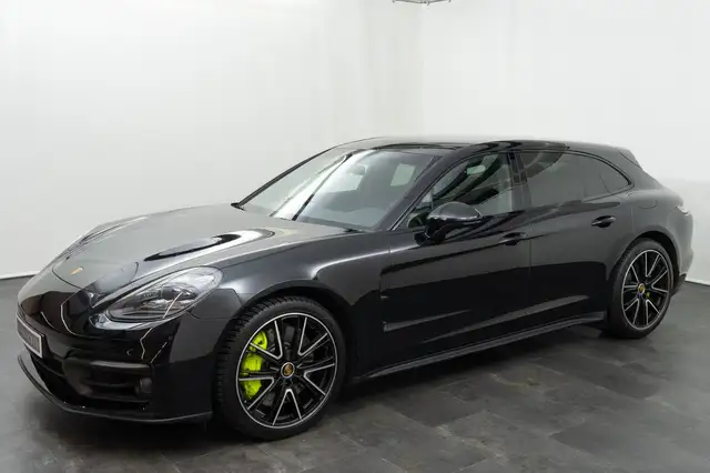 Porsche Panamera Sport Turismo 4 S E Hybrid