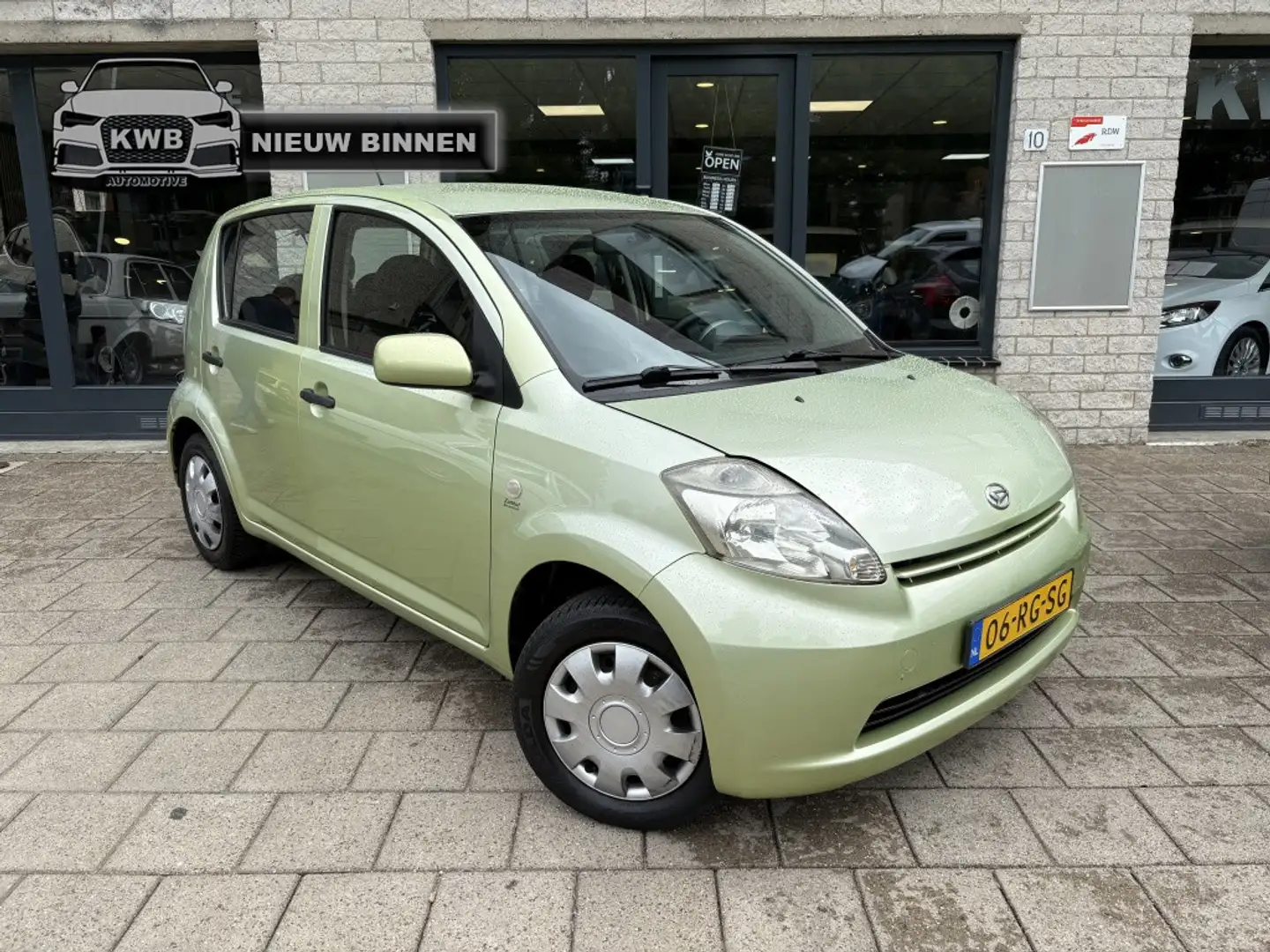 Daihatsu Sirion 2 1.3-16V Comfort 5deurs apk NAP Verde - 1