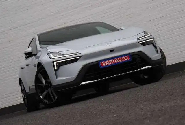 Polestar 4