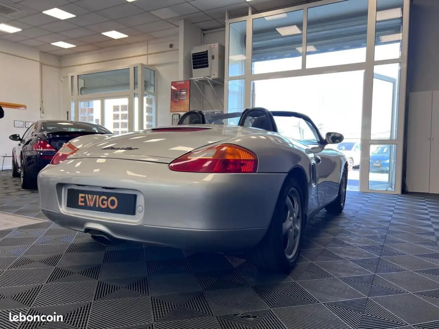 Porsche Boxster (986.1) 2.5l 205ch BVM5 Origine France historique  Grey - 2